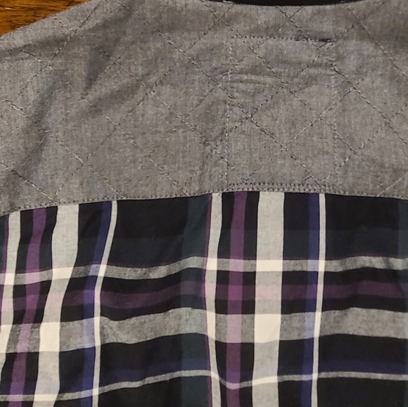 Guess, plaid dress shirt, large - Picture 4 of 4
